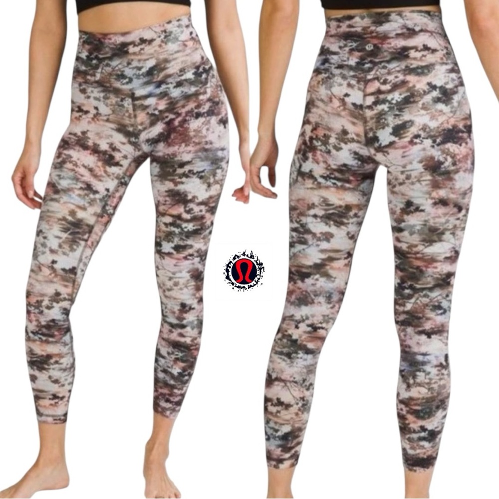 Lululemon Align High-Rise Legging 28"
Future Utopia - Size 2